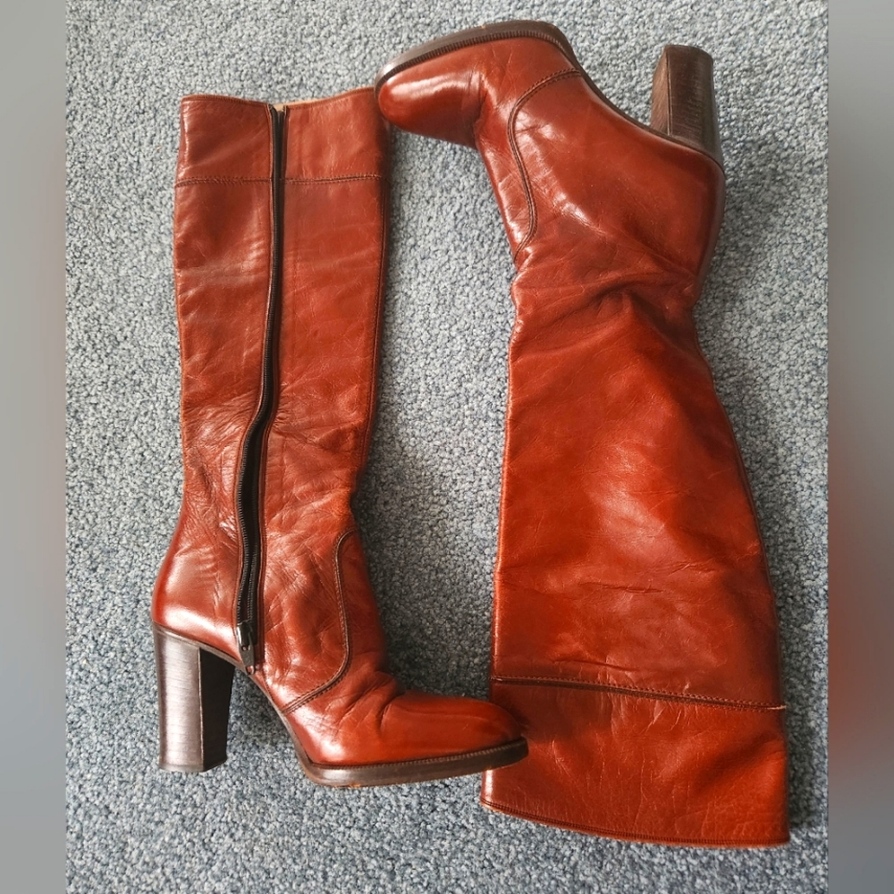 Genuine leather boots